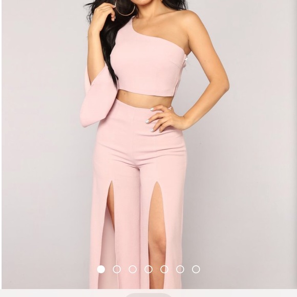 Fashion Nova Pants - 2 piece set blush color